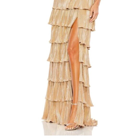 Mac Duggal NWT One-Shoulder Cutout Ruffle Tiered Gown Black/Gold Size 8 - Picture 5 of 13